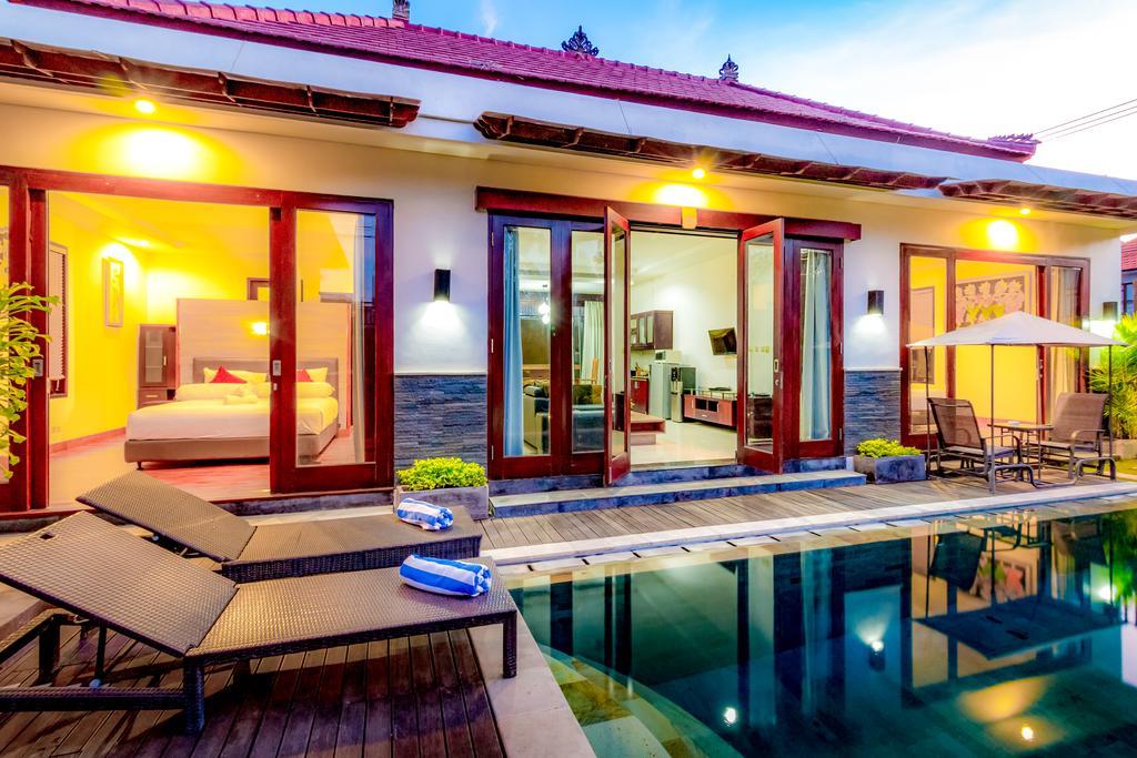 Villa Gayatri Seminyak  Exterior photo