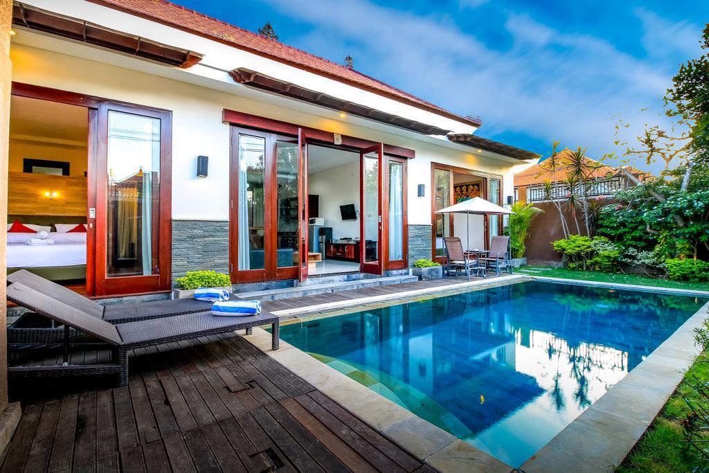 Villa Gayatri Seminyak  Exterior photo
