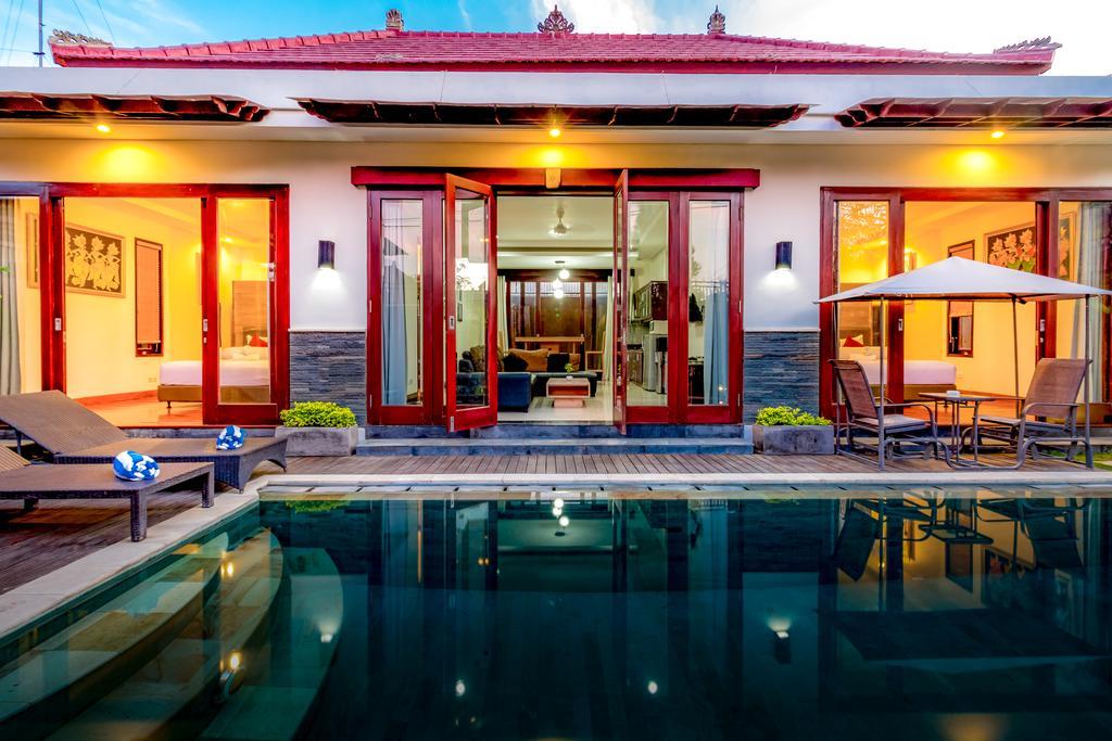 Villa Gayatri Seminyak  Exterior photo