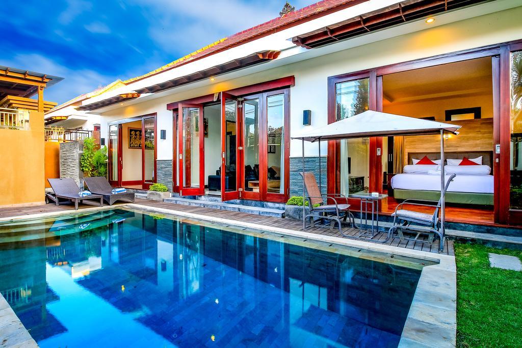 Villa Gayatri Seminyak  Exterior photo