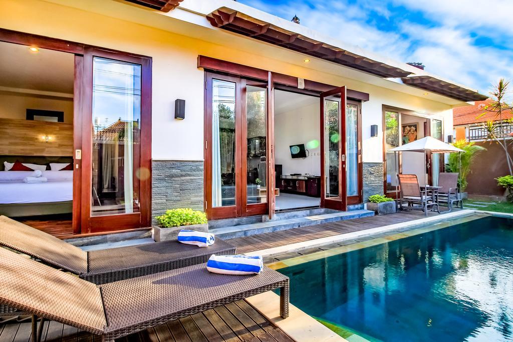 Villa Gayatri Seminyak  Exterior photo