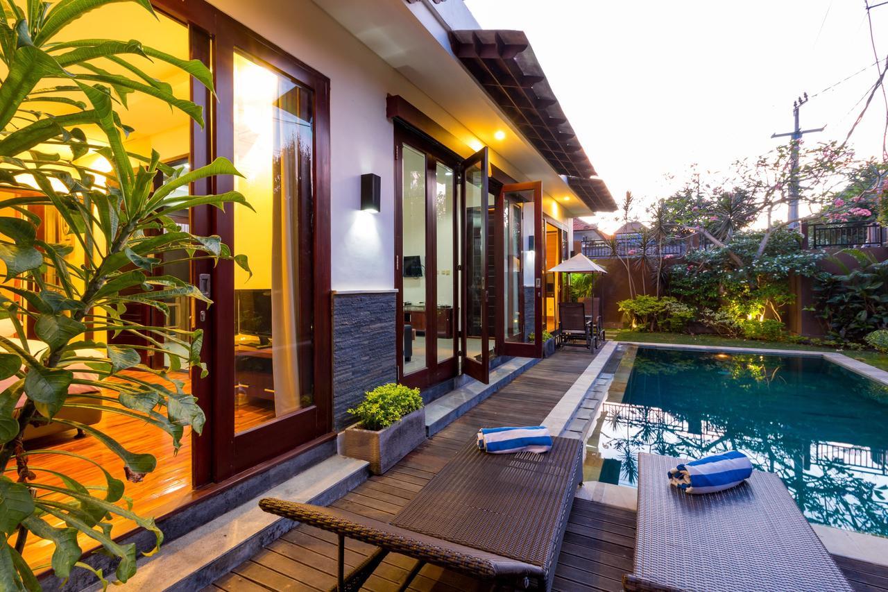 Villa Gayatri Seminyak  Exterior photo