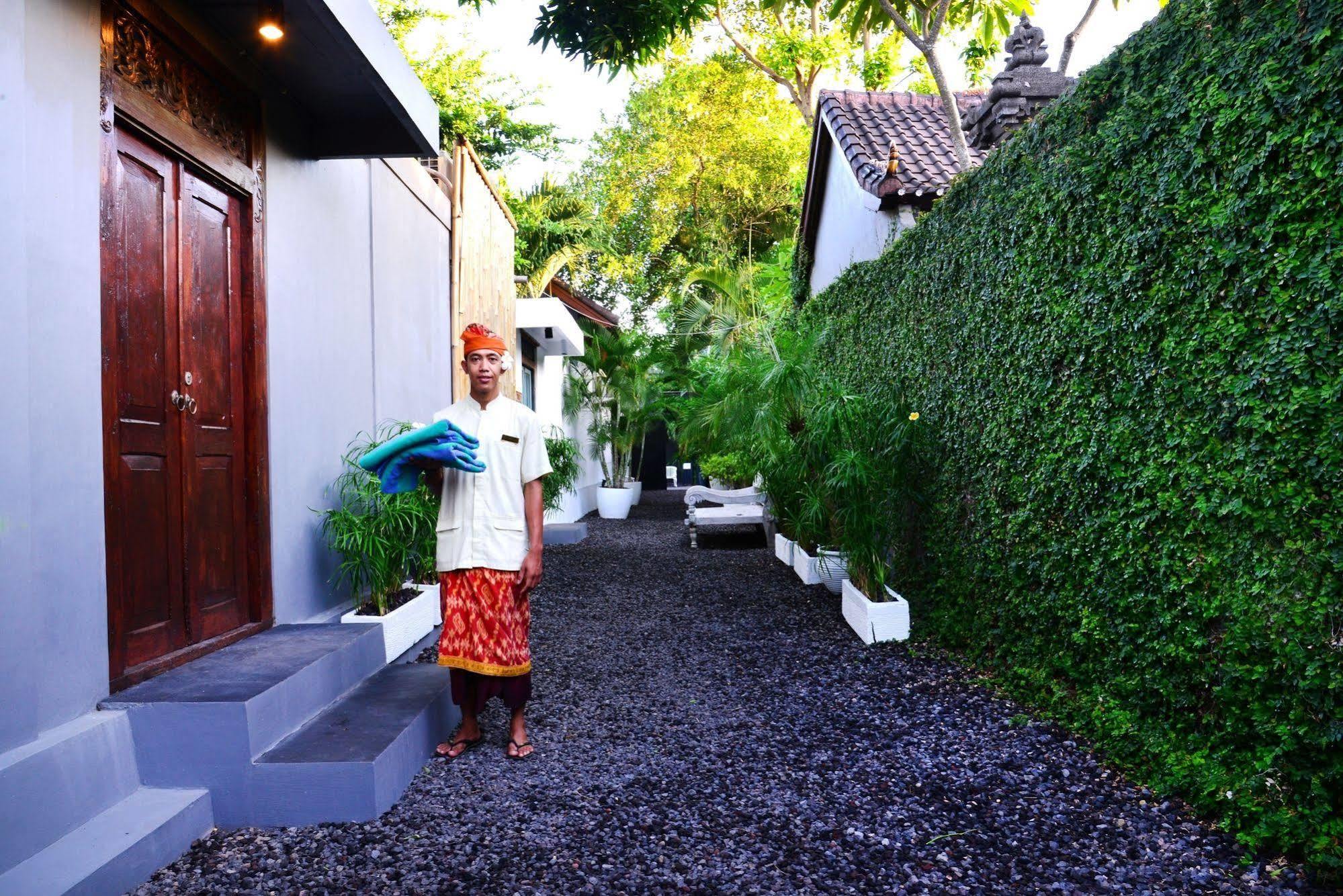 Villa Gayatri Seminyak  Exterior photo
